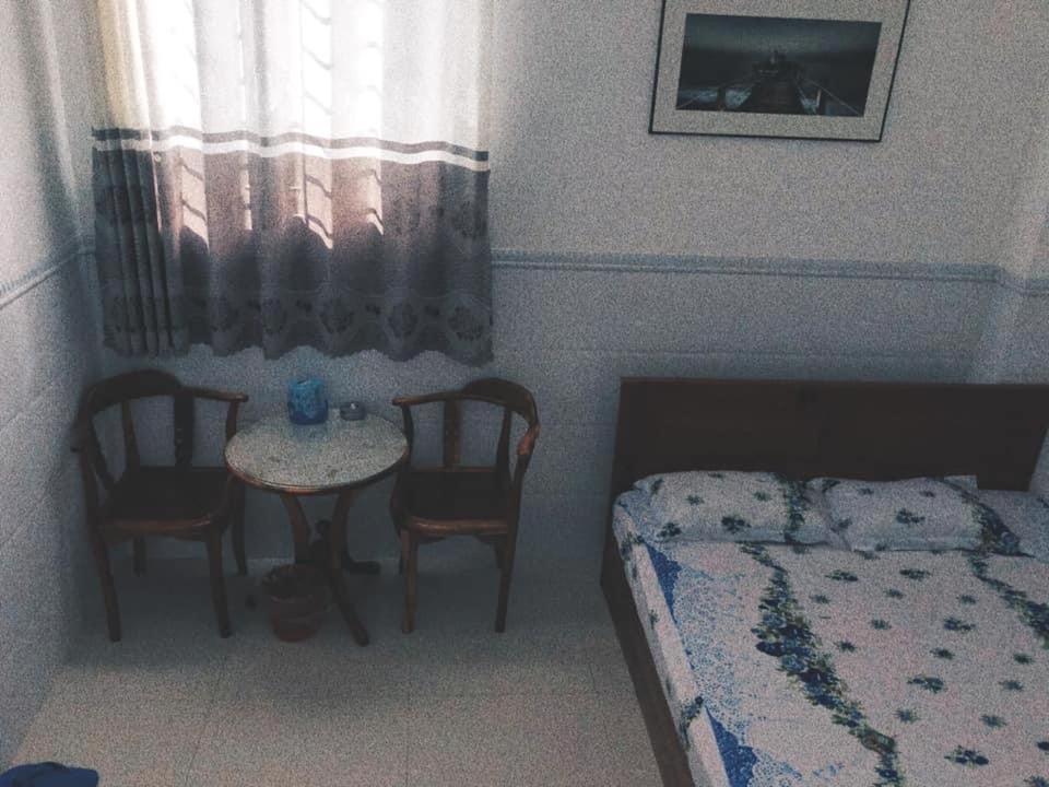 Nha Nghi Van Anh Ap Rach Meo エクステリア 写真