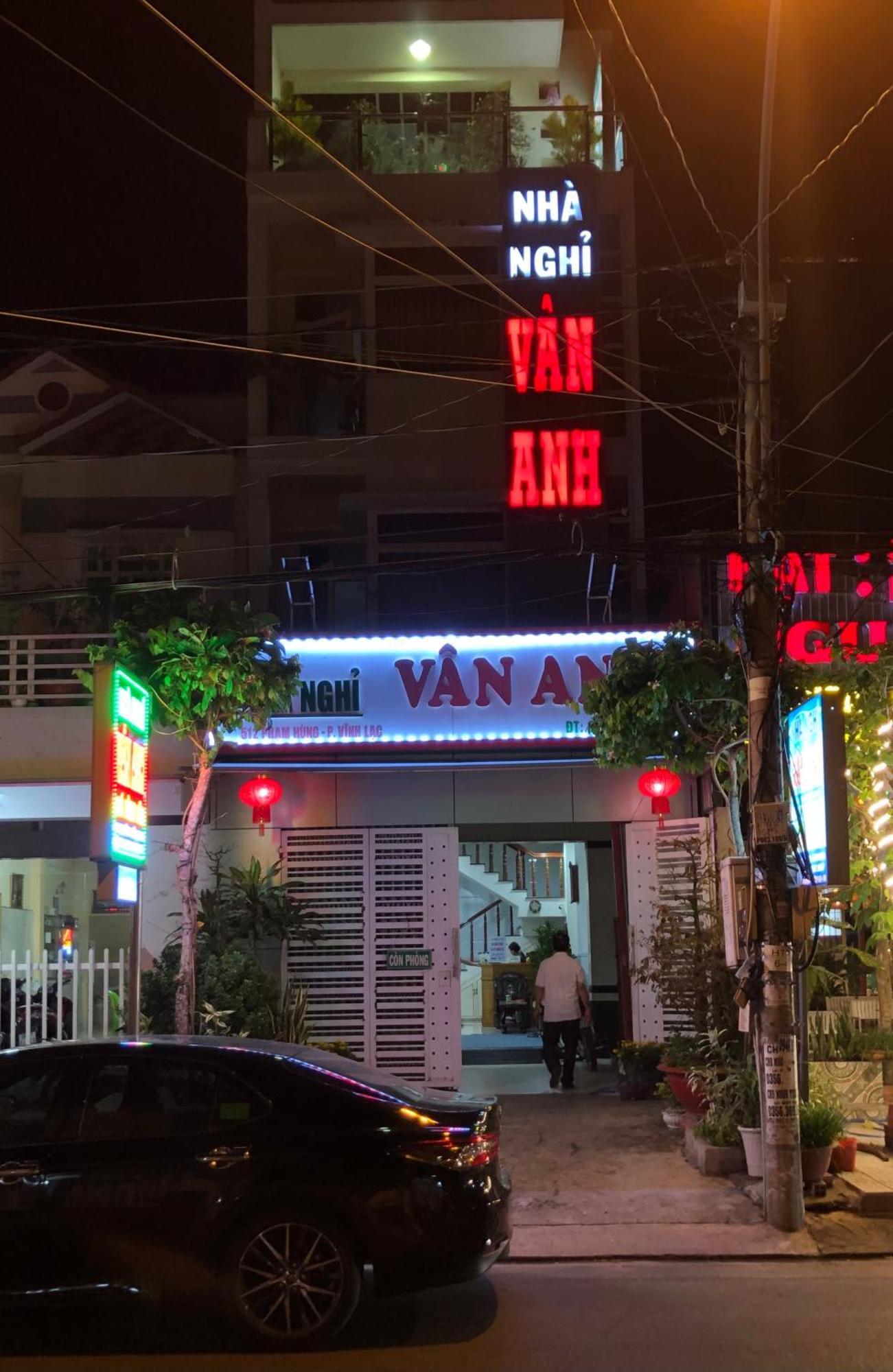 Nha Nghi Van Anh Ap Rach Meo エクステリア 写真
